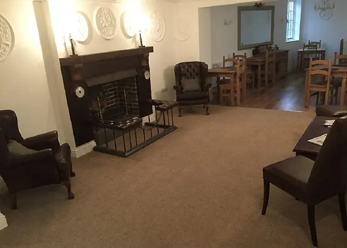 Three Crowns Guest House